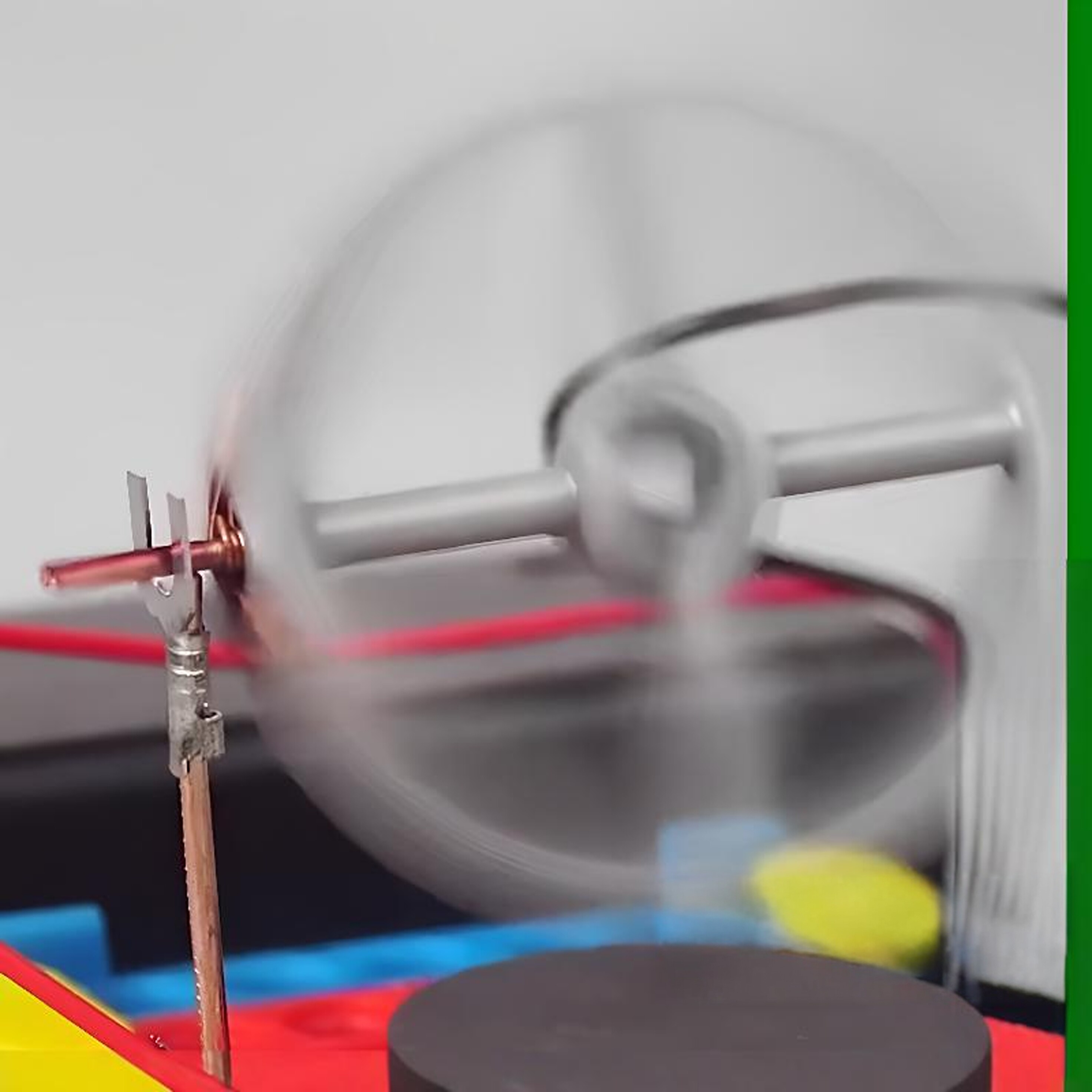 Modelo de Motor Eletromagnétic - Hobby Is Science avaliação e preço